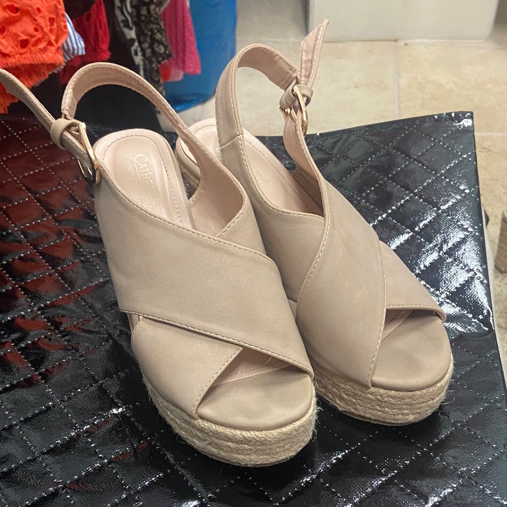 Catherine Malandrino Cream Espadrille Wedges